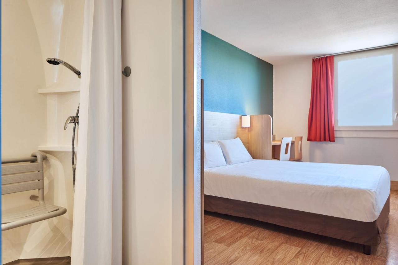 Kyriad Direct Mont De Marsan - St Avit Saint-Avit  Dış mekan fotoğraf